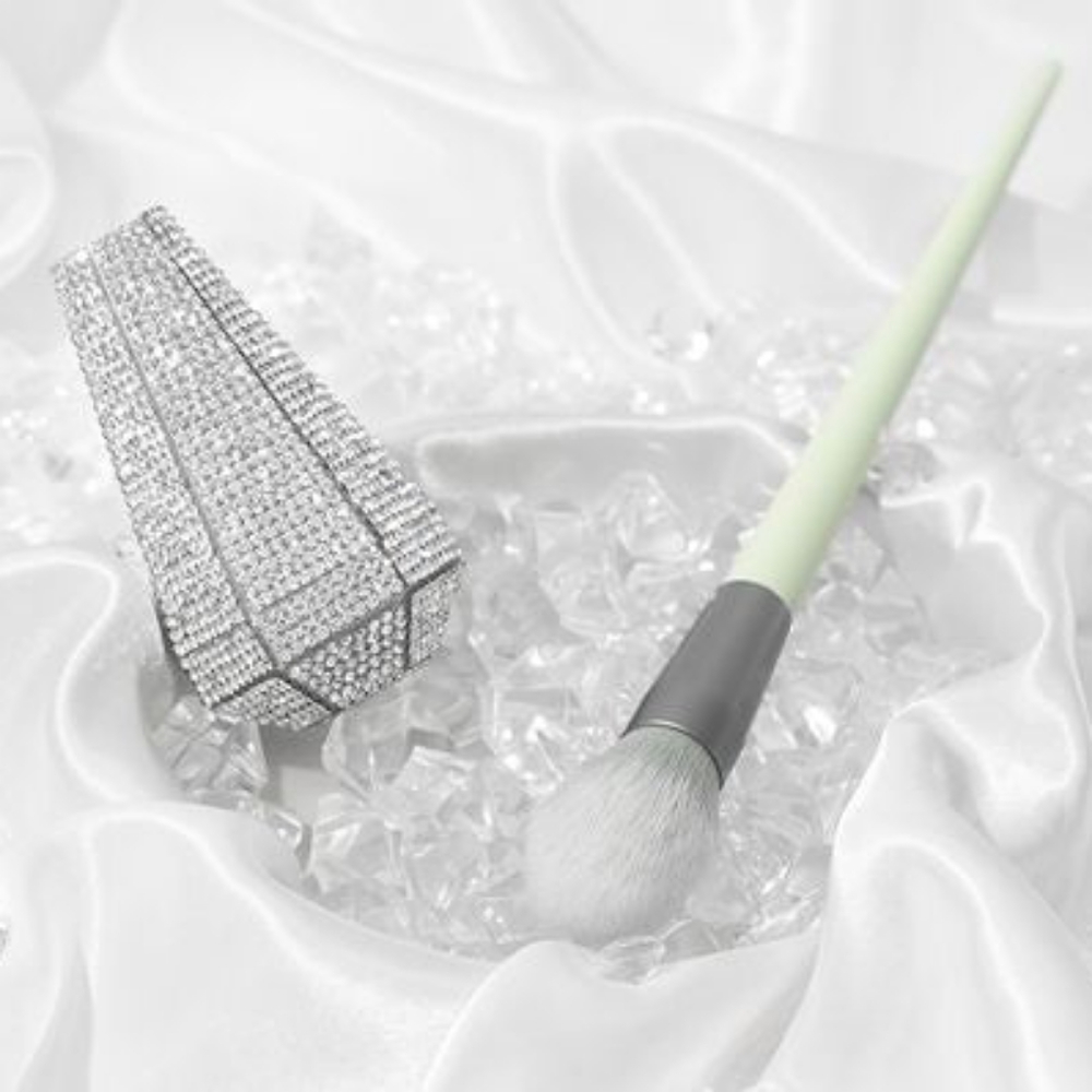 BaseBlue Cosmetics Diamond Soft Makeup Brush